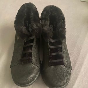 BZees Women's Kickpack Boot Black 8